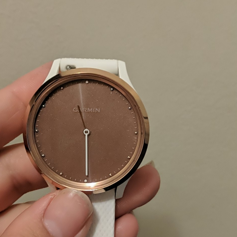 Garmin Vivomove HR